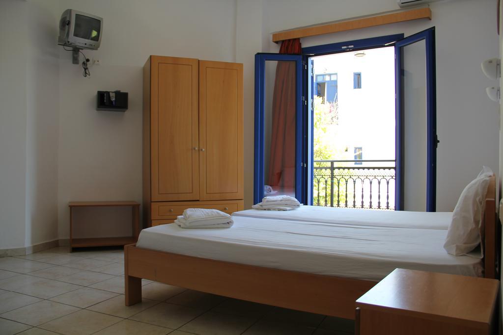 Hotel Stavris Khóra Sfakíon 외부 사진