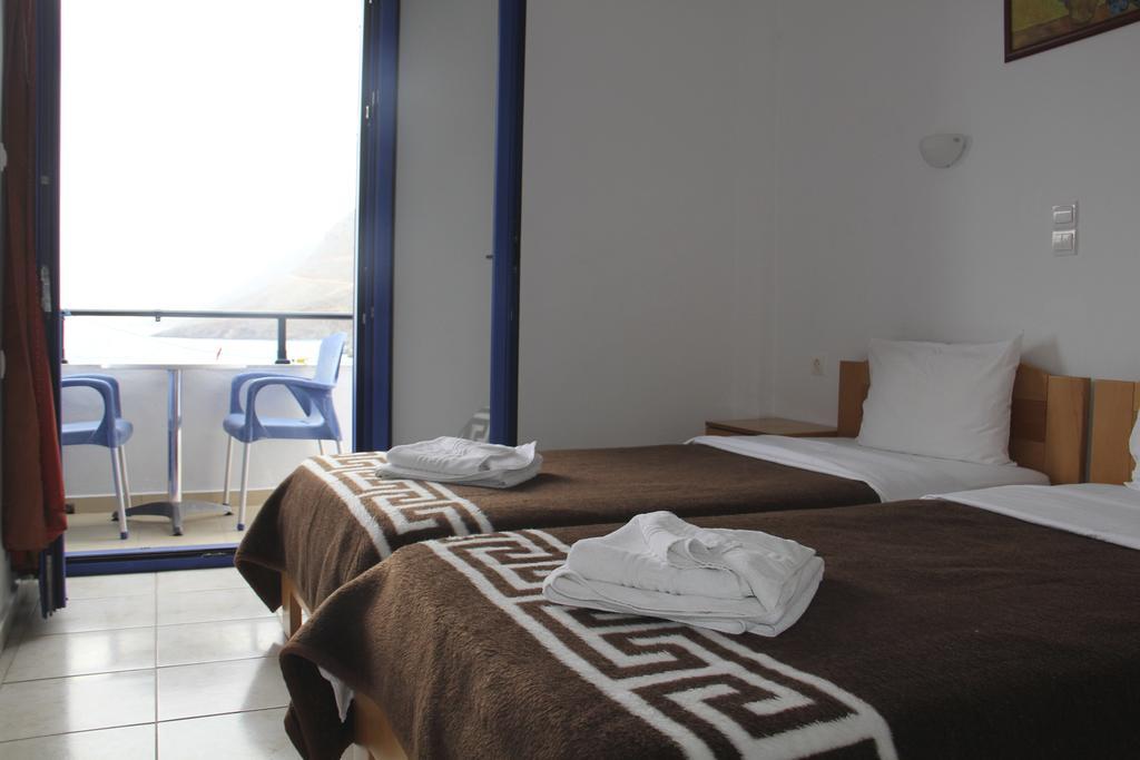 Hotel Stavris Khóra Sfakíon 외부 사진