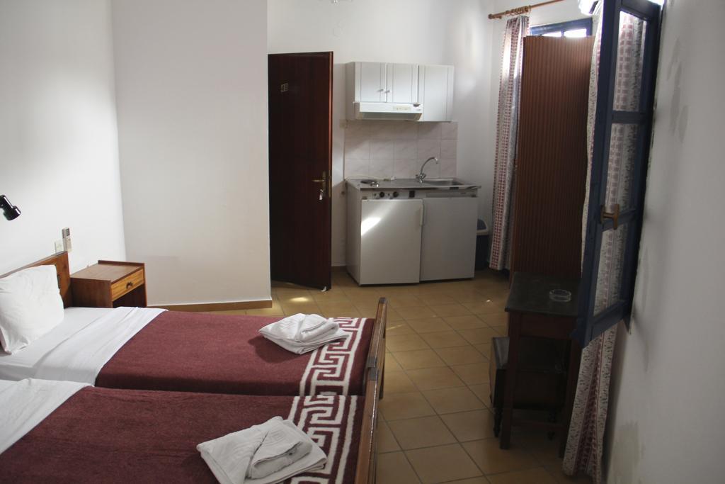 Hotel Stavris Khóra Sfakíon 외부 사진