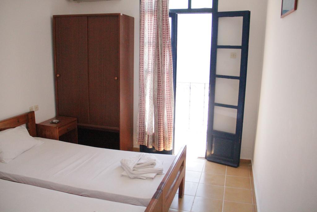 Hotel Stavris Khóra Sfakíon 외부 사진