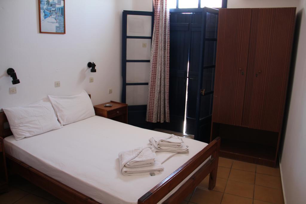 Hotel Stavris Khóra Sfakíon 외부 사진