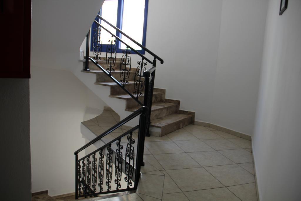 Hotel Stavris Khóra Sfakíon 외부 사진